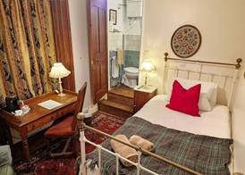 Cambus O' May Traditional Highland Hotel 2