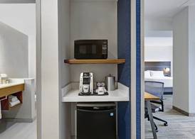 Holiday Inn Express & Suites COLLINGWOOD by IHG 3