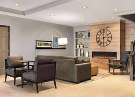 Country Inn & Suites by Radisson, St Cloud East, MN 3