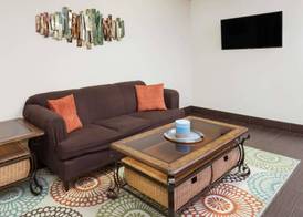 Days Inn by Wyndham Charleston 2