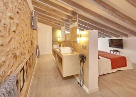 Bennoc Petit Hotel 3