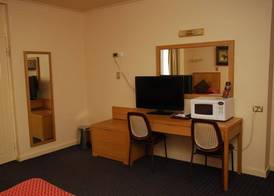 Desert Sand Motor Inn 2