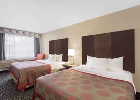 Ramada by Wyndham Monterey 3