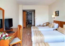 Landmark Hotel 5