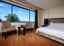 Gold Beach Hotel 4