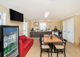Travelodge by Wyndham Santee 2