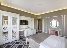 Utopia Resort & Residence 5