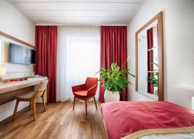 Hotel Senator 3