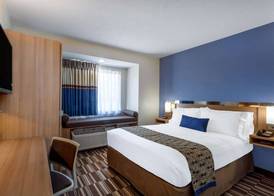 Microtel Inn & Suites by Wyndham Burlington 4