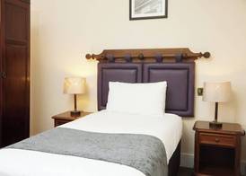 White Hart Hotel by Greene King Inns 5
