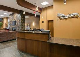 Best Western Plus Chateau Inn Sylvan Lake 3