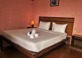 Baan Talay 4