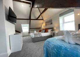 Tintagel Arms Bed and Breakfast 3