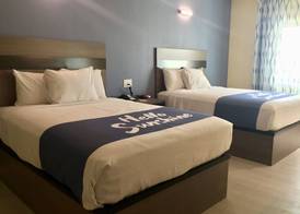 Days Inn by Wyndham Freeport 4