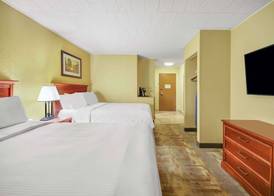 Wyndham Garden York 5