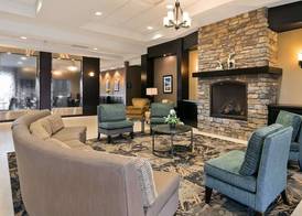 Best Western Plus Okotoks Inn & Suites 3