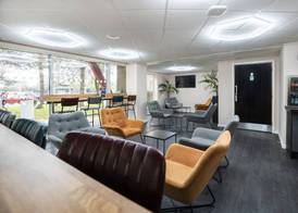 Ramada by Wyndham London Stansted Airport 5