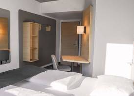 B&B Hotel Böblingen 3