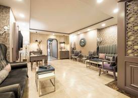 Raymond Hotel Old City 5