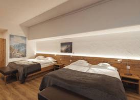Zermatt Budget Rooms at Alpen Resort, Spa & Dining 5