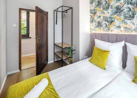 Garden House Apartments 4