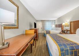 Econo Lodge Daytona Beach - Speedway 4