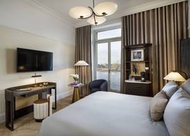 Small Luxury Hotel Ambassador Zurich 4