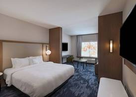 Fairfield Inn & Suites by Marriott Houston Missouri City 4