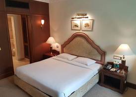 The Palms Town & Country Club - Resort 2