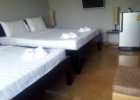 White Lotus Resort 2