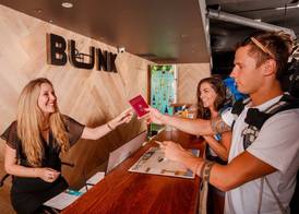 Bunk Surfers Paradise 18-35 Backpacker Hostel 4