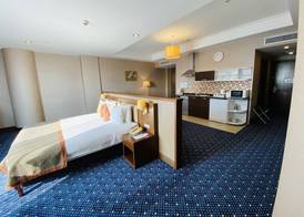 Parkside Hotel & Apartments 2