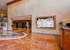 The Rushmore Hotel & Suites; BW Premier Collection 3