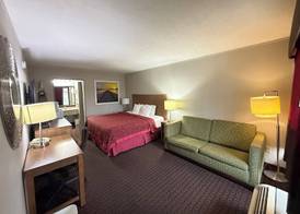 Days Inn by Wyndham Seymour 4