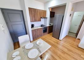 Springfield Park Apartment 4