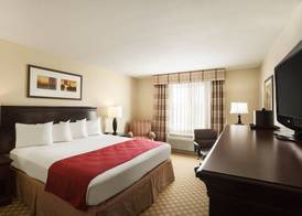 Country Inn & Suites by Radisson, Tulsa, OK 3