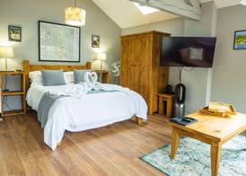 1 Bed Studio in Two Dales, Near Matlock & Bakewell 5