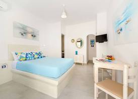 Moschatos Beach House 5