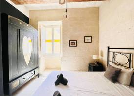 Bright Loft in Center • Near Grand Master Palace 3