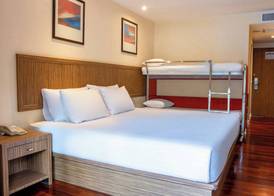 Holiday Inn Resort PHUKET SURIN BEACH by IHG 4