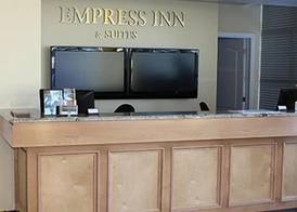 Empress Inn and Suites by the Falls 4