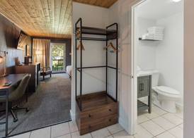 Tremont Lodge & Resort 2