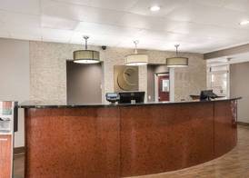 Comfort Suites Forsyth near I-75 3