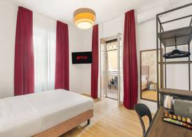 Adelante Apartment 4