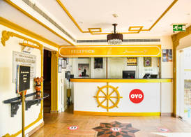 OYO 137 Marina Hotel 5