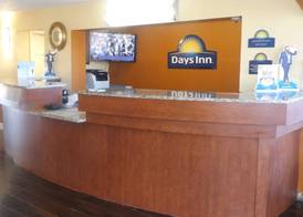 Days Inn by Wyndham Wildwood I-75 4