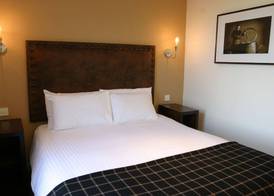 Garner Hotel Eight Acres Elgin by IHG 3