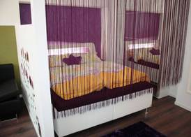GoVienna Small Modern Apartment 2