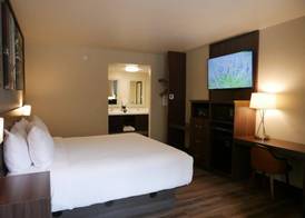 Days Inn by Wyndham Prescott 5