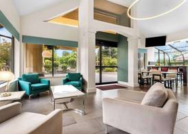 Best Western Plus Parkway Inn 3